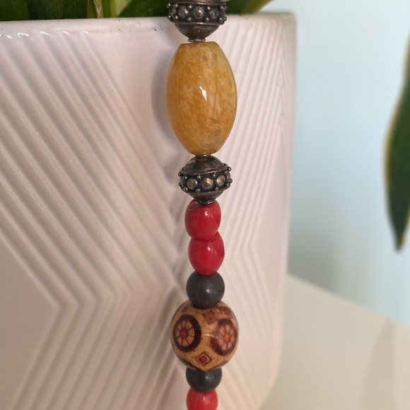 Jewelry hand made in Hong Kong natural stones - Picture 3 of 7